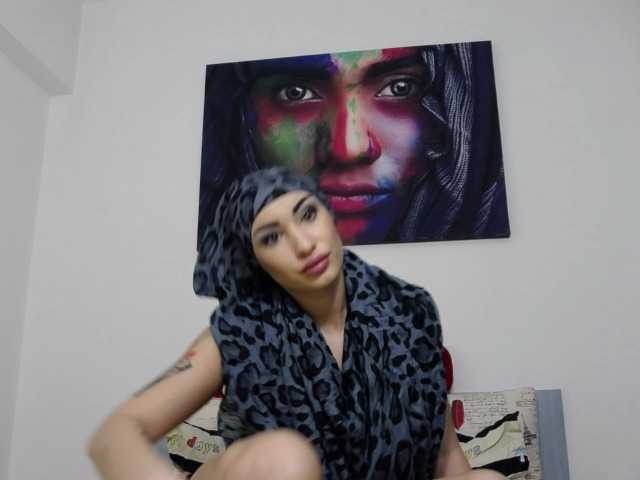 Ringhäälingupildid CoxElysha