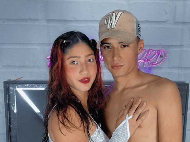 Profiili foto Crazy-couplehot-