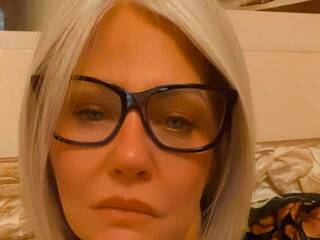 Erootiline videovestlus CrazyBionda