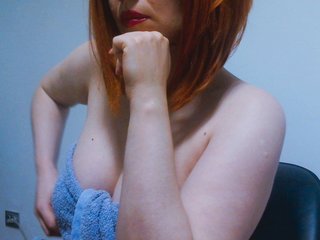 Erootiline videovestlus CrazyMary777