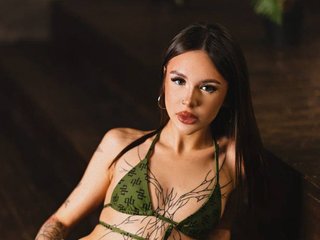 Erootiline videovestlus CreaMBaby