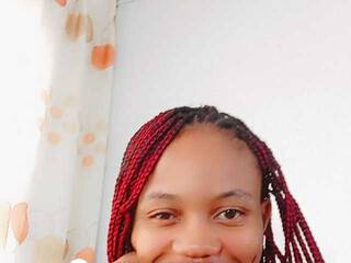 Erootiline videovestlus Creamyyellowxxx