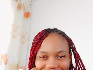 Erootiline videovestlus Creamyyellowxxx