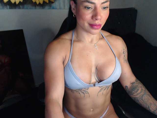 Fotod cristalB1 Get Naked 180) finger pussy (160) Toy Pussy Play (190) CUM SHOW (400) C2C (75) squirt 280) anal (380) finger ass (90)