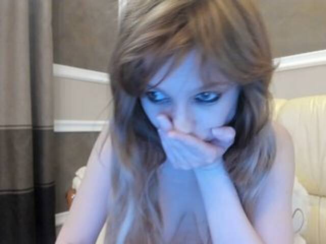 Ringhäälingupildid cryptoslutty