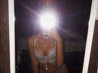 Erootiline videovestlus Crystal-Candy