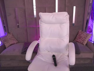 Erootiline videovestlus CrystalBarbie