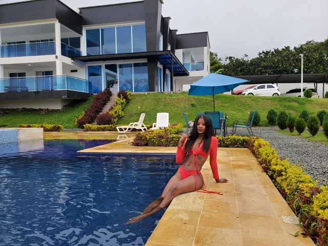Profiili foto CrystalQueen