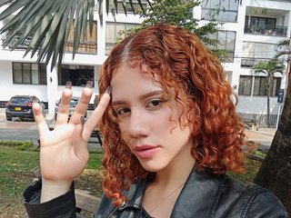 Erootiline videovestlus CurlyR0se
