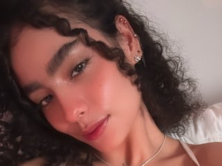 Erootiline videovestlus Victoria_Curly