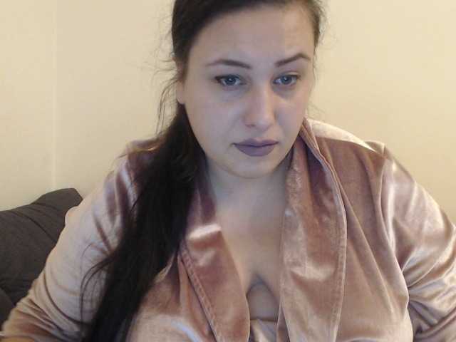 Fotod curvyella93 !!lush and domi become friends and have fun.....make me happy and i do you happy