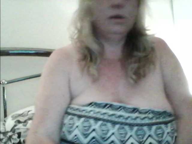 Fotod curvyfun tokens to get nauhgty..... i want to be naughty
