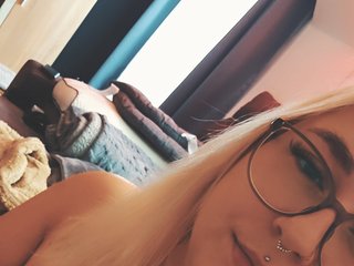 Erootiline videovestlus Curvymelli97