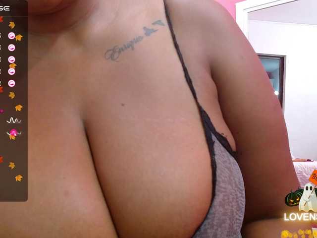 Ringhäälingupildid curvymommyy