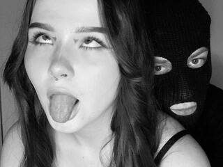 Erootiline videovestlus Cute-Popkins