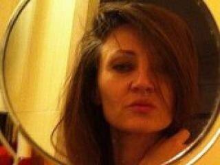 Erootiline videovestlus danamillen