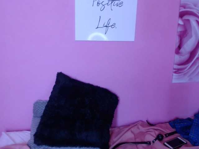 Ringhäälingupildid daniela-moon