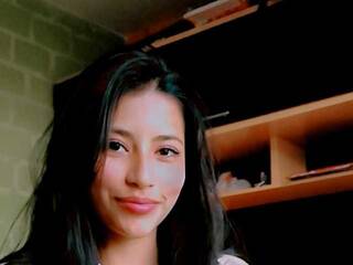 Erootiline videovestlus danycinnamon