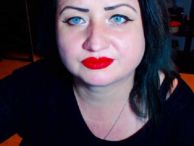 Ringhäälingupildid KinkyDomina