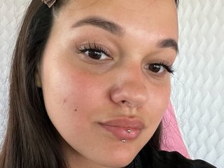 Erootiline videovestlus Miss_Darcy