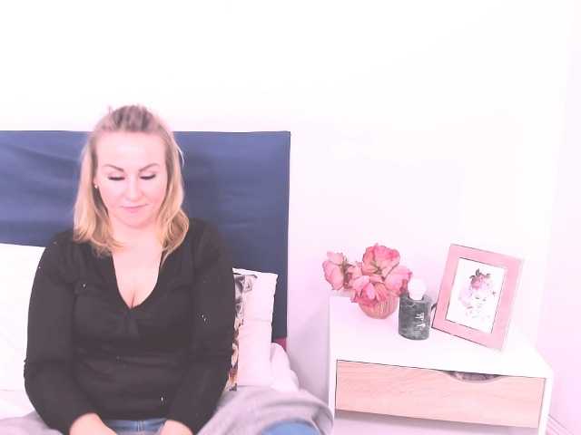 Ringhäälingupildid DarylDoll