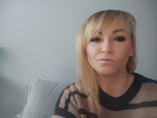 Erootiline videovestlus DarylDoll