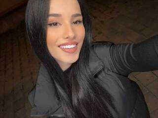 Erootiline videovestlus DeeaLexa