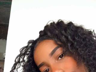 Erootiline videovestlus sharomluu