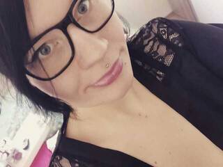 Erootiline videovestlus DevoteLudiaa