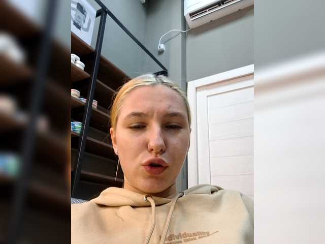 Ringhäälingupildid Dilaraaa