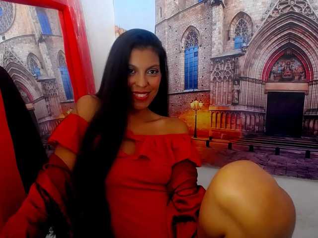 Fotod dinaraxxxx Hello guys well come ah my room I hope to be ready to have fun and have a richness with me a pleasure my name is Dinara Welcome