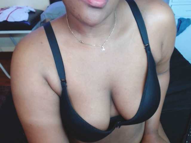 Fotod DiosaEbano Wellcome to my room #Ebony #Latina #BBW