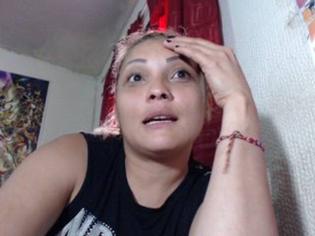 Ringhäälingupildid DirtySexAnal