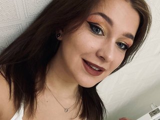 Erootiline videovestlus Disha-Lee