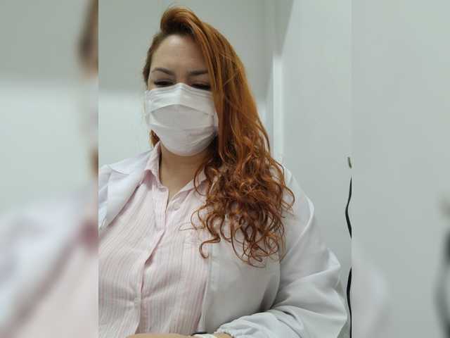 Fotod Doctora-Danna At office... between patients fuck me...have DILDOS here..we can to do ALL MY MENU LOVENSE INTO MY PUSSY* Let's fuck harder