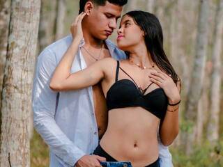 Erootiline videovestlus DomAndRose