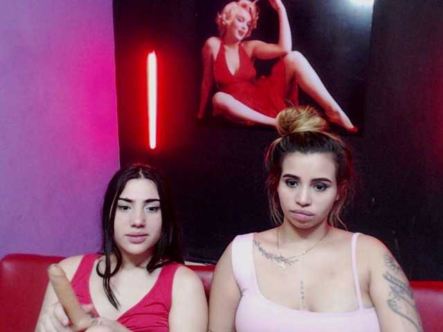 Fotod duosexygirl hi welcome to our room, we are 2 latin girls, we wanna have some fun, send tips for see tittys, asses. kisses, and more
