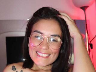 Erootiline videovestlus duschasweetmo