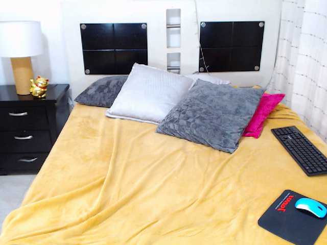 Ringhäälingupildid EbonnyLovers