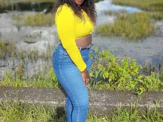 Erootiline videovestlus Ebony-sofia