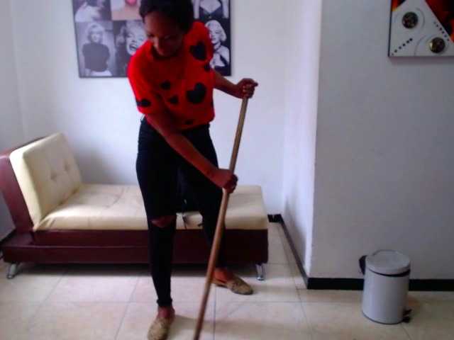 Ringhäälingupildid ebonymilf84