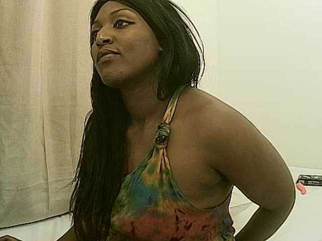 Fotod EbonyStar3578 she is single ... make her your woman