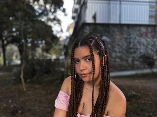 Erootiline videovestlus EimyAnistonCute