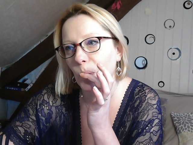 Ringhäälingupildid EleannaRose