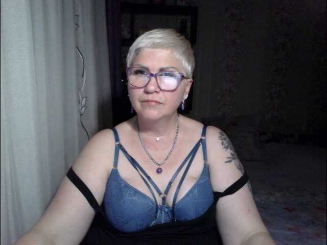Fotod Elenamilfa HI ALL!!! I'M ONLINE... COME AND FUCK ME!!! WE ARE WAITING FOR YOU AND WILL SHOW THE HOT SHOW!!! ASKING WITHOUT A TOKEN DOES NOT MEAN....DO NOT ANSWER!! BUT MY PUSSY IS VERY STRONGLY REACTING TO TOKENS!!!!