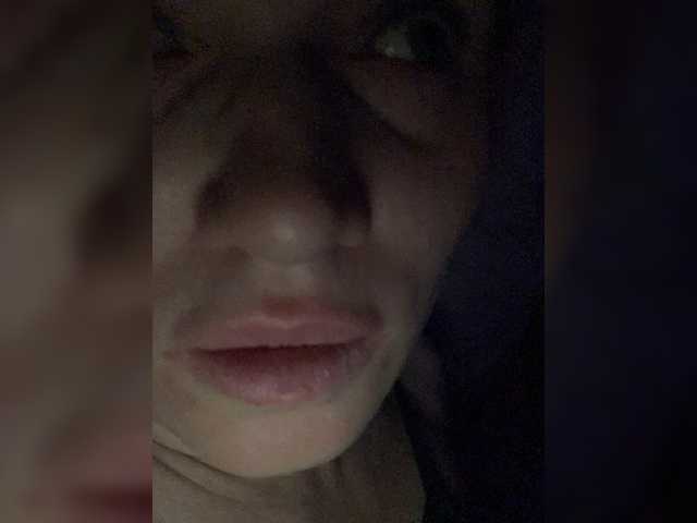 Ringhäälingupildid Milka_Milf
