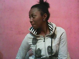 Ringhäälingupildid ElianeXhot