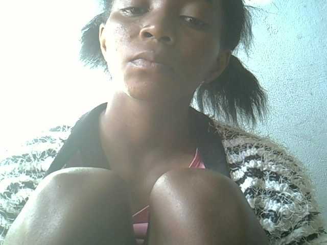 Ringhäälingupildid ElianeXhot