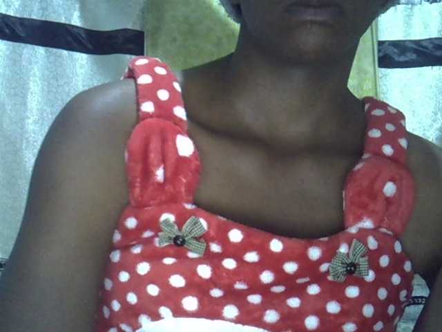 Ringhäälingupildid ElianeXhot