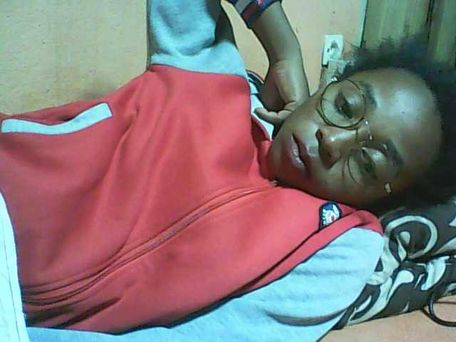 Ringhäälingupildid ElianeXhot